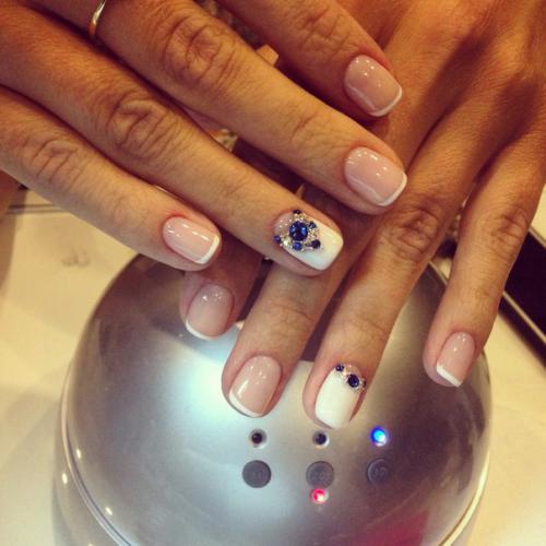 Сколько делать ногти по времени. Девочки подскажите пожалуйста сколько времени у вас уходит на маникюр и покрытие гель-лаком с дизайном, и со снятием