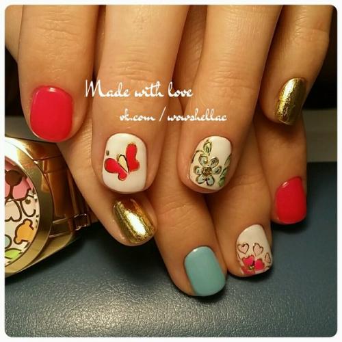 В августе ровно год как я начала работу в этой прекрасной профессии как мастер маникюра! 01