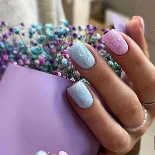 Дизайн маникюра - это способ выразить свою индивидуальность, подчеркнуть стиль и добавить яркий акцент к образу на кончиках пальцев. 03