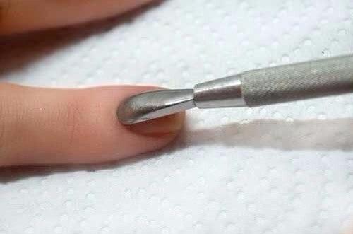 Техника нанесения лака для ногтей: 04