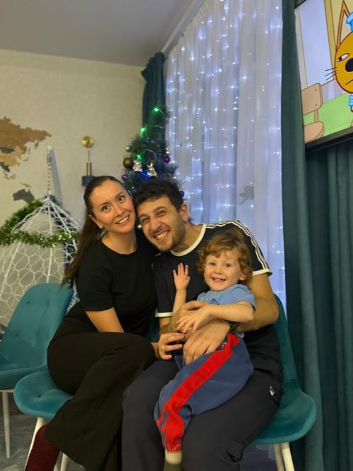 Наши снежные и уютные каникулы в любимой России пролетели как один день. 01