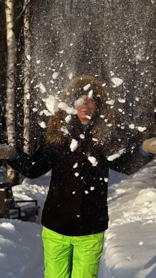 Наши снежные и уютные каникулы в любимой России пролетели как один день.
