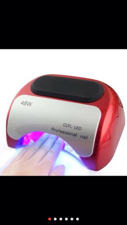 Привет девочки нужен совет сильные отличия есть в этих лампах? 01