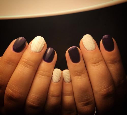 Здравствуйте, я сертифицированный мастер ногтевого сервиса, опыт около 3-х лет, приглашаю на аппаратный маникюр? 03