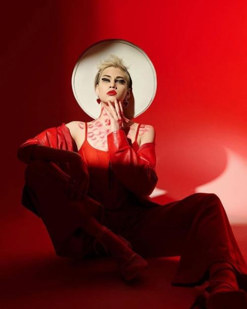 Как вам фотки Даши с недавней фотосессии? 02