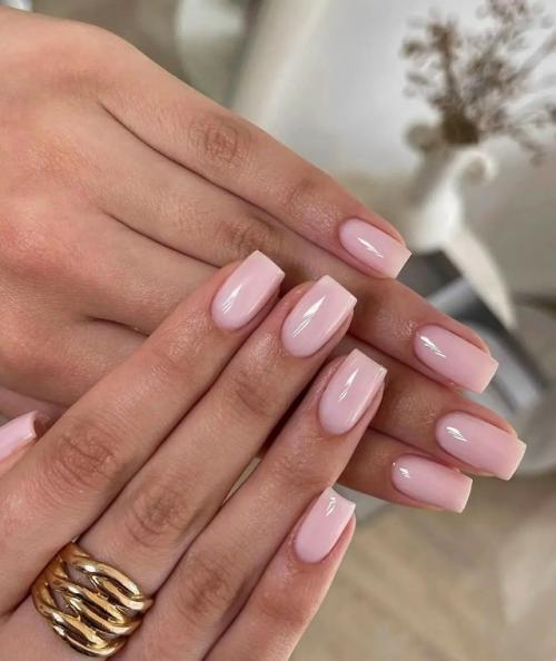 Тренд из Tiktok, который покорил мир маникюра.

