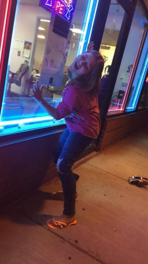 Сегодня в школе было весело, как обычно. 03