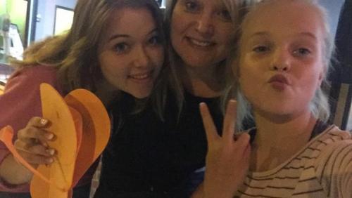 Сегодня в школе было весело, как обычно. 02