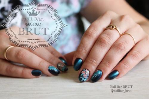 Сегодня в столовой втек на воровского, 14 в салате нашла целкового таракана. 02