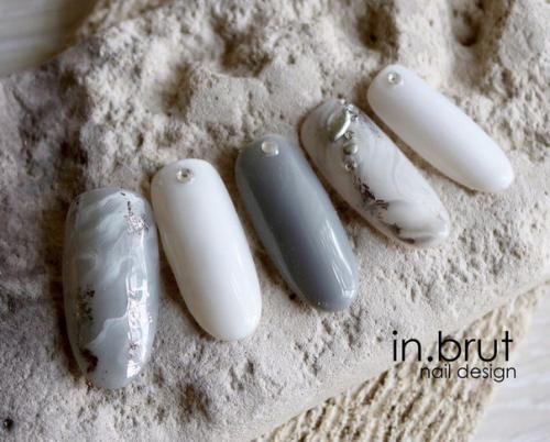 Сегодня в столовой втек на воровского, 14 в салате нашла целкового таракана. 05