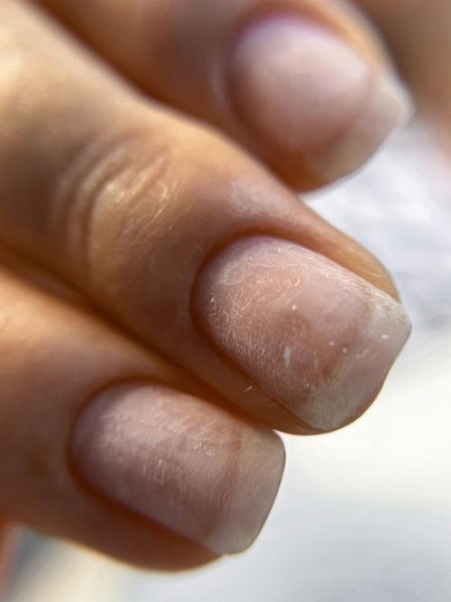 Хочу критику, занимаюсь маникюром 3 года. 02