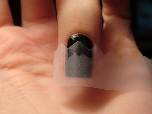 Дизайн ногтей в виде зубчиков при помощи фигурных ножниц? 03