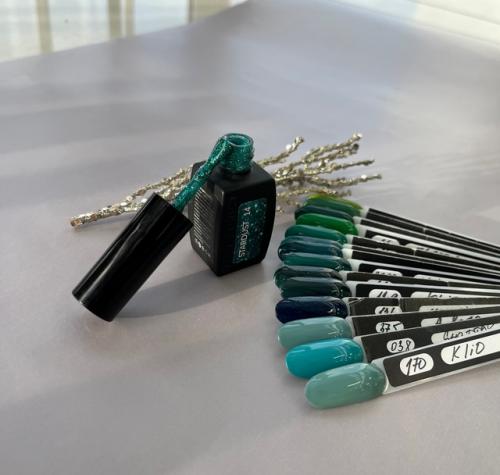 С каким маникюром встречать новый год? 01