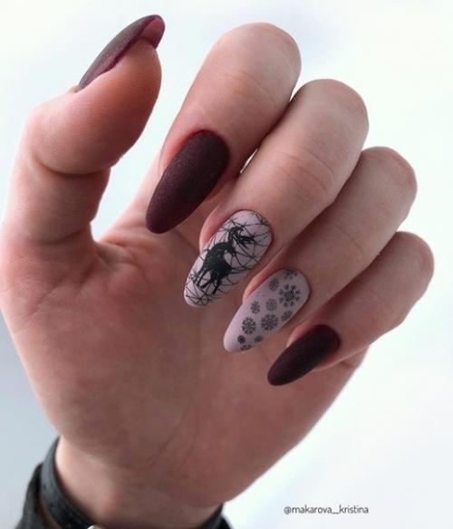 Зимний маникюр с оленями. 02