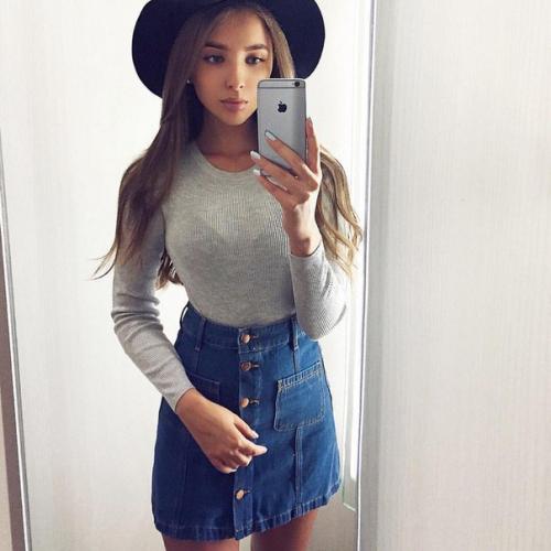 Как себя вести на курсах по маникюру. Как правильно вести себя в салоне красоты.