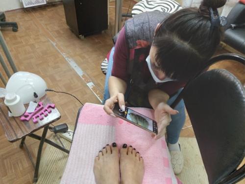 Спасибулечки дорогая немного окунуться в мир гламура, стать безупречными до кончиков ногтей. 03