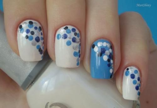 Романтичный маникюр в горошек. 02