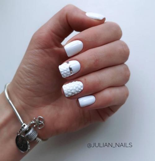 Какая из идей белого маникюра понравилась вам больше всего? 08