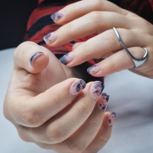 Ещё немного беспощадные_бьютипрактики на нашем канале, или история про маникюр и кросспол. 04