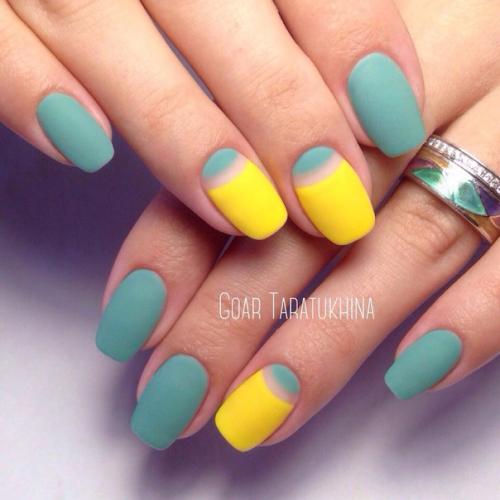 Дорогие мастера!  Нужна помощь в выборе курсов маникюра (наверное, комбинированного! 02