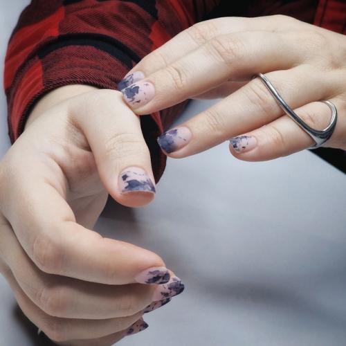 Ещё немного беспощадные_бьютипрактики на нашем канале, или история про маникюр и кросспол. 01