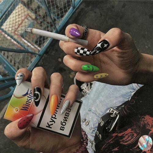 Aкиe выбpaть?  27. 04. 02