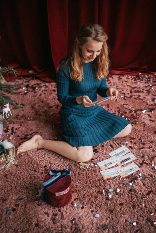 Разрешите представиться, Ольга Ярославовна, можно просто Оля. 02