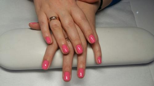 Маникюр бесплатно!  Ищу моделей на 27. 04. 01
