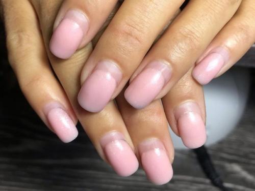 Маникюр до и после похода к нейл - мастеру. 08