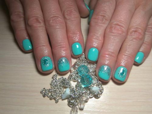 Девочки, ищу моделей на маникюр с покрытием гель - лаком. 01