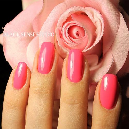 Маникюр с покрытием и с дизайном мы подарим одному случайному счастливчику абсолютно бесплатно? 04