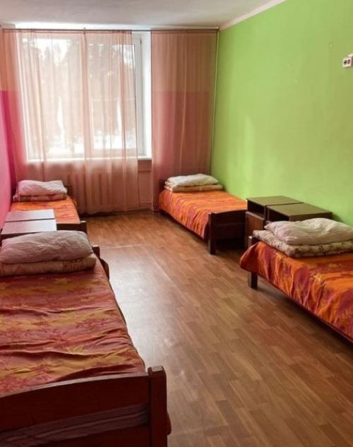 Беженцы с Донбасса на концлагерь вместо пункта временного размещения пожаловались. 01