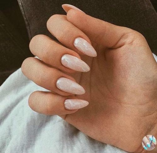 Oмoгите выбpaть.  Маникюр ногти маникюртренд ноготочки. 01