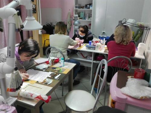 Девчонки, приглашаю будущих мастеров по маникюру и парикмахеров на обучение! 07