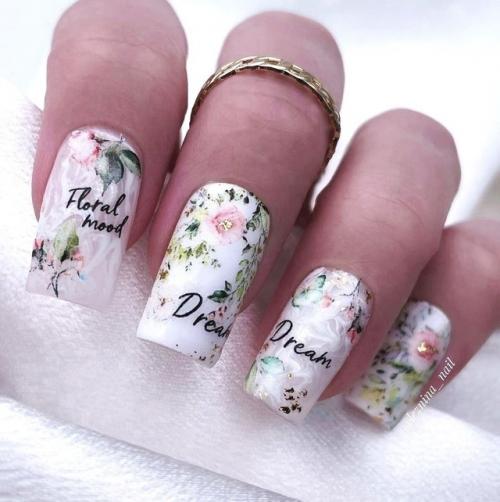 Красивый дизайн маникюра с цветами. 02