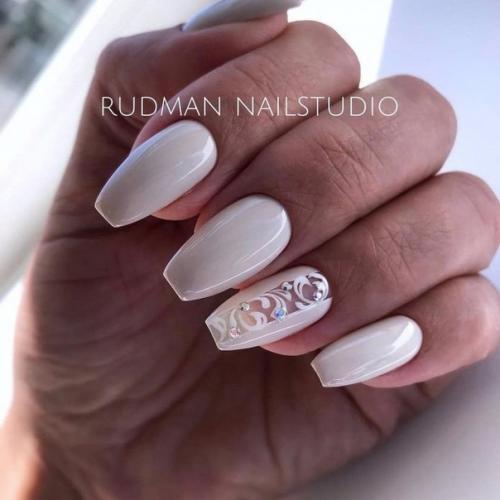 Свадебный маникюр 10 идей для стильной невесты. 09