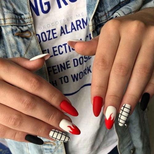 Красный маникюр 2024 года. 08