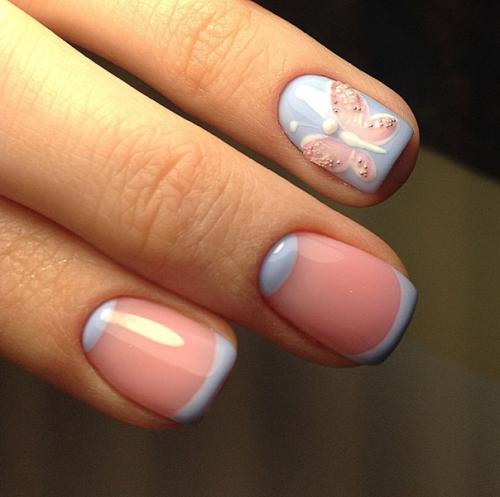 Маникюром занялась осенью, но делала только себе и маме, пару раз подругам. 01