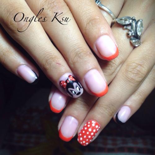 Стаж работы 2 месяца, знаю, что есть косяки, но я очень стараюсь. 01