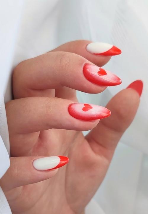 Вы не поверите, глядя сейчас на первые фото, что это одни и теже руки, если долистаете до конца карусель. 03