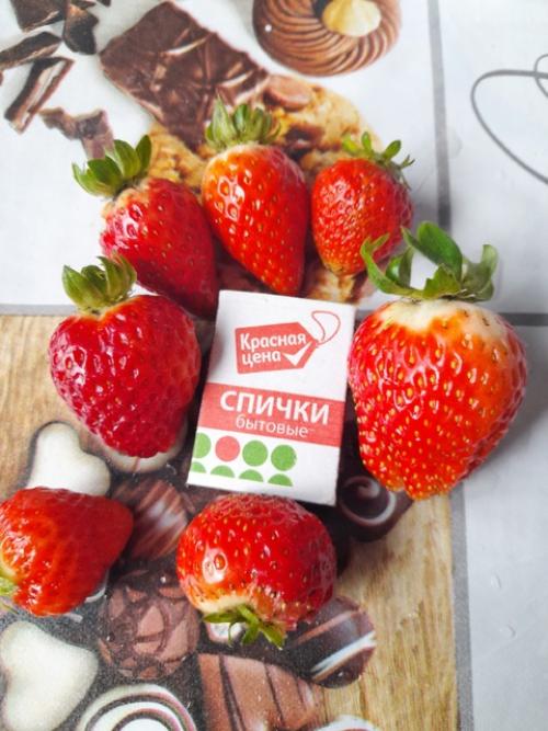 Этим летом я научилась шить вещи из Муслима и сшила легкий, летний костюм для дочки. 04