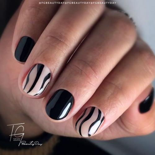 Маникюр на короткие ногти. 05