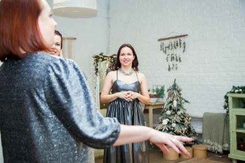 Красивая, женственная, прекрасная - это не только про макияж, причёску, маникюр. 01