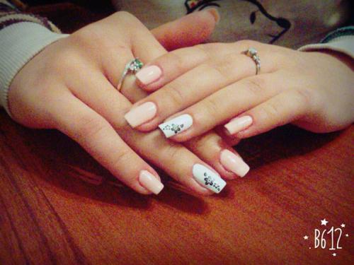 Хочу выслушать ваше мнение, шеллаком заниматься начала совсем не давно думаю стоит ли продолжать, вот несколько моих работ. 01