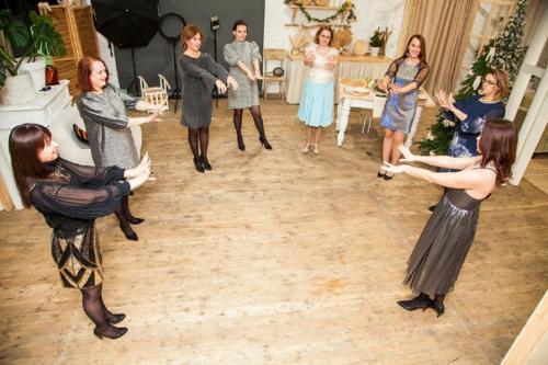 Красивая, женственная, прекрасная - это не только про макияж, причёску, маникюр. 05