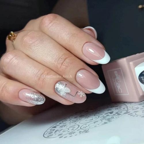 Освещение для выделения деталей и придания блеска используется. 06