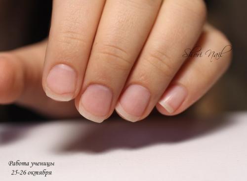 Вот и прошел первый день базового курса Мастер Ногтевого Сервиса. 04