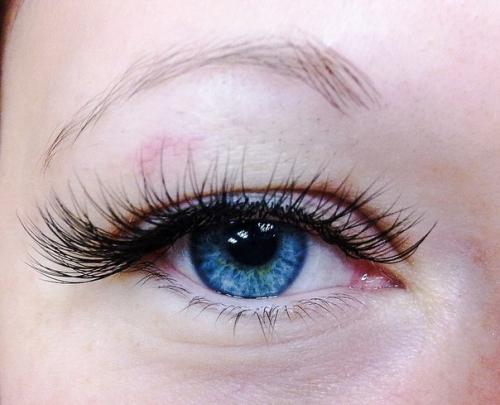 Девочки, предлагаю услуги по наращиванию ресничек и покрытию ногтей гель - лаком? 01