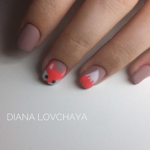 Девочки, оцените фото работ и подскажите, над чем работать? 05