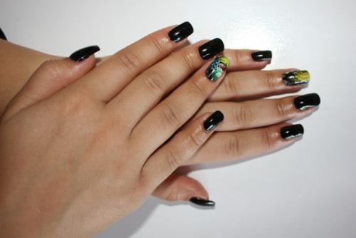 Мастер маникюра, гель - лака на дому и на выезд. 03